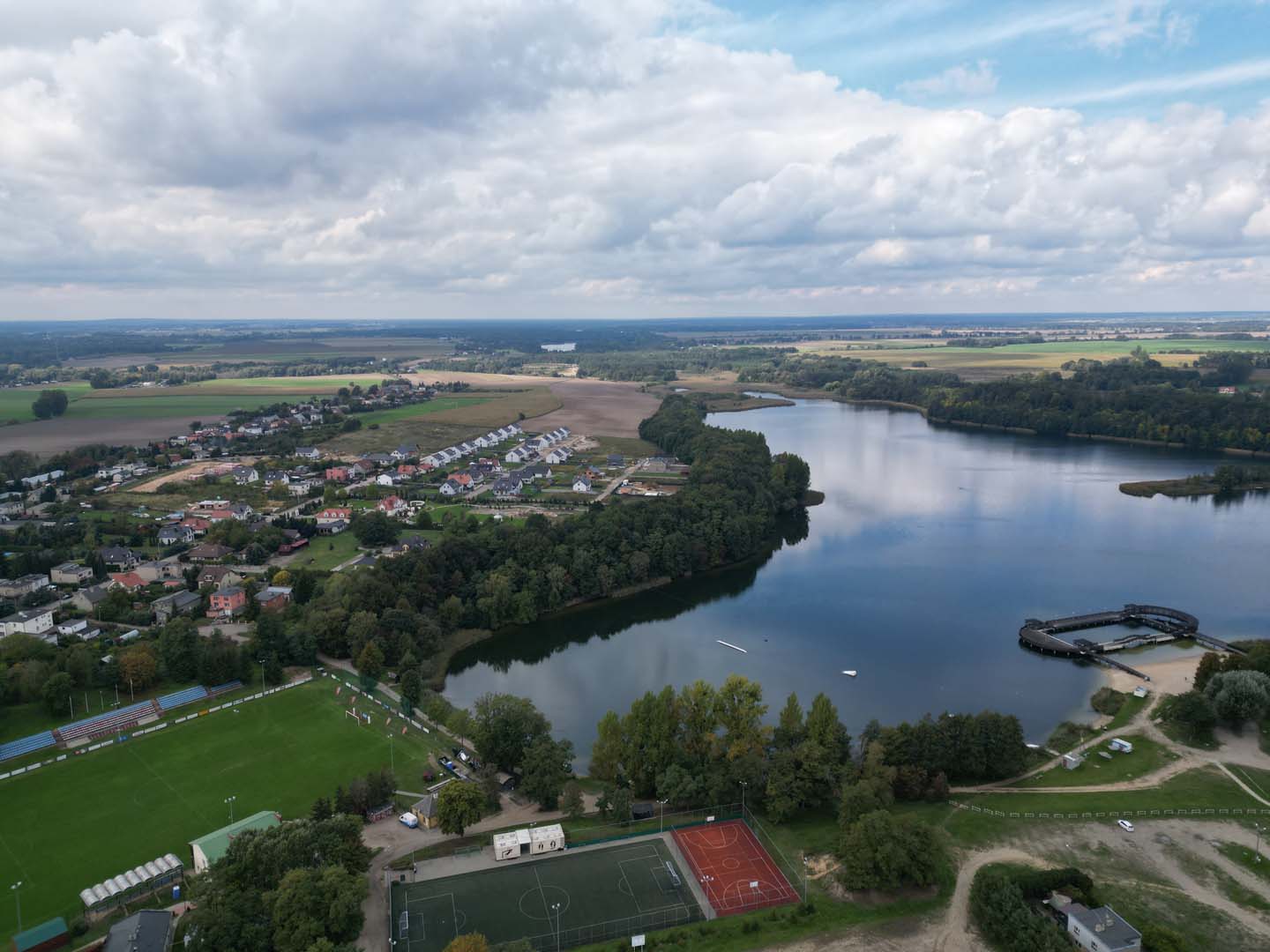 Jezioro Biezdruchowo - początek Szlaku Kajakowego Puszcza Zielonka